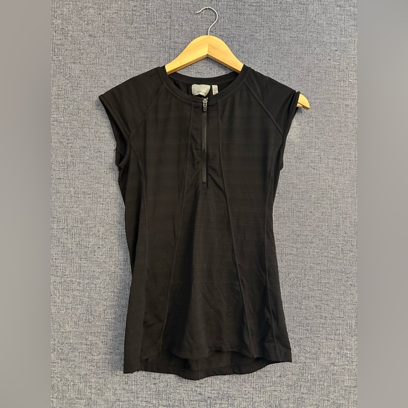Athleta Tops - Athleta Black Women's performance Athletic Top. Size Small. Cycling, running ect